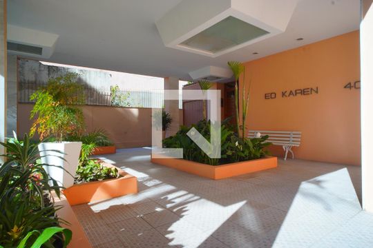 Área comum de apartamento à venda com 2 quartos, 66m² em Petrópolis, Porto Alegre