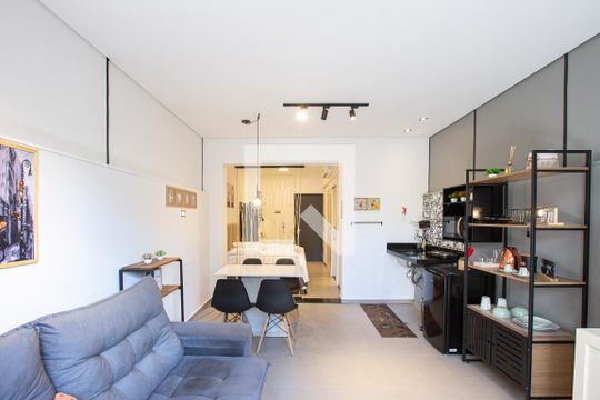 sala de kitnet/studio para alugar com 1 quarto, 48m² em Perdizes, São Paulo