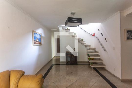 Sala de estar de apartamento à venda com 3 quartos, 199m² em Vila Marlene, São Bernardo do Campo