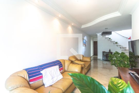 Sala de estar de apartamento à venda com 3 quartos, 199m² em Vila Marlene, São Bernardo do Campo