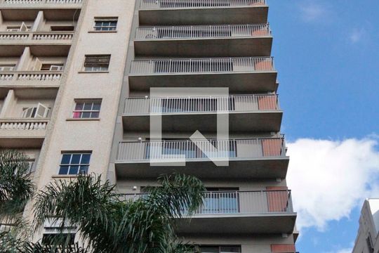 Fachada de kitnet/studio à venda com 0 quarto, 30m² em República, São Paulo