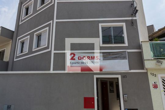 Fachada de apartamento para alugar com 2 quartos, 35m² em Vila Mazzei, São Paulo