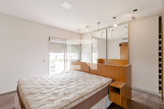 Suíte 1 de casa à venda com 4 quartos, 650m² em Bosque da Saúde, São Paulo