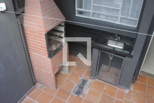 Area Gourmet de casa para alugar com 2 quartos, 120m² em Jardim Guayana, São Paulo