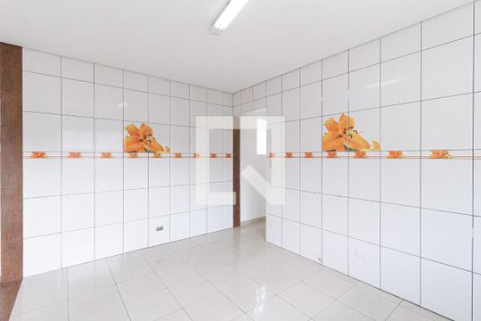 Casa para alugar com 2 quartos, 90m² em Veloso, Osasco