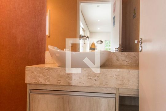 Lavabo de casa de condomínio à venda com 7 quartos, 420m² em Residencial Tres (alphaville), Santana de Parnaíba