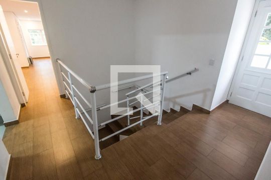 Corredor de casa de condomínio à venda com 7 quartos, 420m² em Residencial Tres (alphaville), Santana de Parnaíba