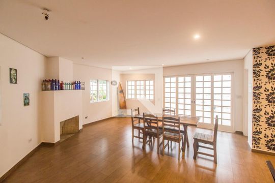 Sala de Estar de casa de condomínio à venda com 7 quartos, 420m² em Residencial Tres (alphaville), Santana de Parnaíba
