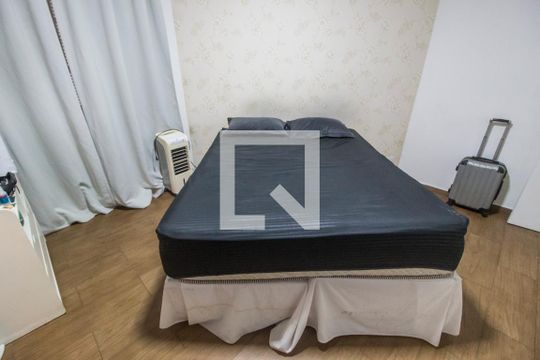 Detalhe de casa de condomínio à venda com 7 quartos, 420m² em Residencial Tres (alphaville), Santana de Parnaíba