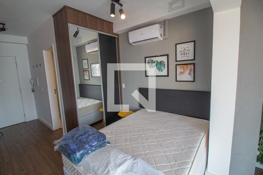 Studio de kitnet/studio à venda com 1 quarto, 30m² em Vila Cordeiro, São Paulo