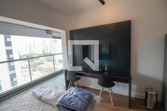 Studio de kitnet/studio à venda com 1 quarto, 30m² em Vila Cordeiro, São Paulo