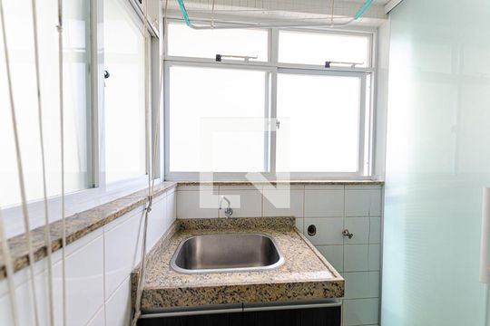 Área de Serviço de apartamento à venda com 2 quartos, 70m² em Vital Brasil, Niterói