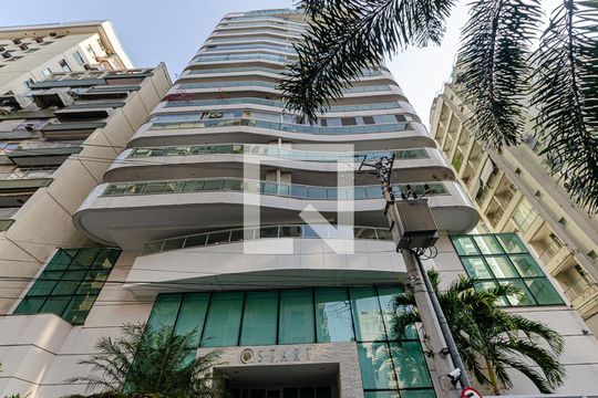 Fachada de apartamento à venda com 2 quartos, 70m² em Vital Brasil, Niterói