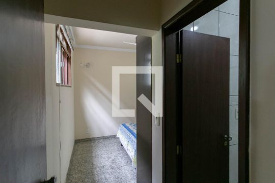 Quarto Suíte 1 de casa à venda com 5 quartos, 290m² em Santa Amelia, Belo Horizonte