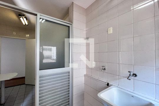 Área de Serviço de apartamento à venda com 2 quartos, 77m² em Vila Olímpia, São Paulo