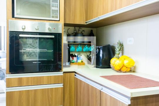 Cozinha de apartamento para alugar com 2 quartos, 76m² em Vila Oratório, São Paulo