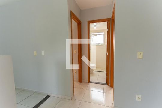 Corredor de apartamento à venda com 2 quartos, 40m² em Rondônia, Novo Hamburgo