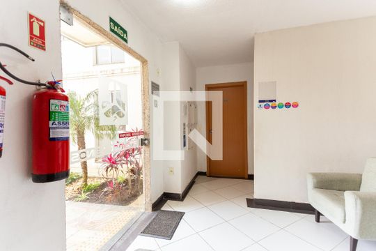 Hall de Entrada de apartamento à venda com 2 quartos, 40m² em Rondônia, Novo Hamburgo