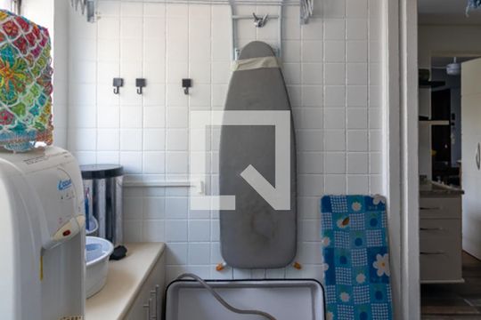 área de serviço de apartamento para alugar com 3 quartos, 81m² em Vila Olímpia, São Paulo