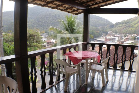 Varanda de casa de condomínio à venda com 5 quartos, 490m² em Taquara, Rio de Janeiro