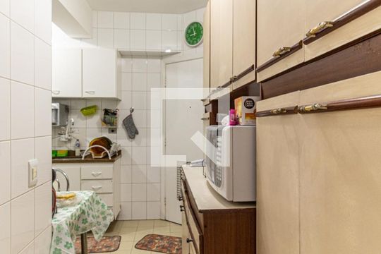 Cozinha de apartamento à venda com 3 quartos, 98m² em Santa Cecília, São Paulo