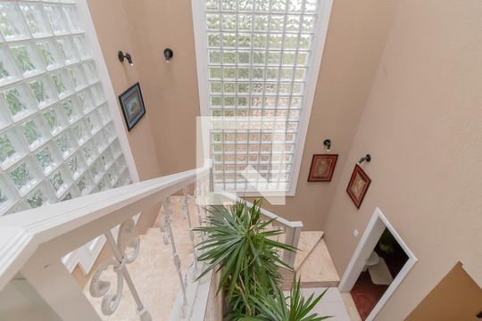 Escada de casa à venda com 4 quartos, 409m² em Campestre, São Leopoldo