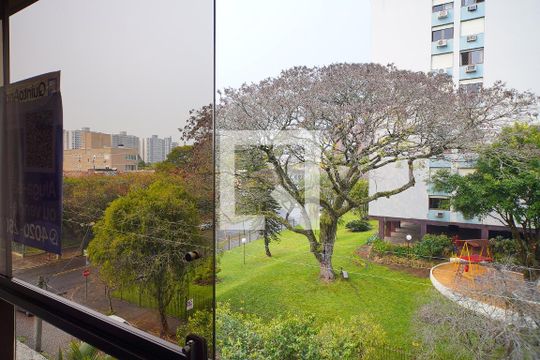 Sala - Vista de apartamento à venda com 3 quartos, 300m² em Jardim Lindóia, Porto Alegre