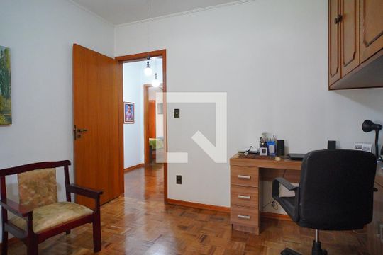 Quarto 1 de apartamento à venda com 3 quartos, 300m² em Jardim Lindóia, Porto Alegre