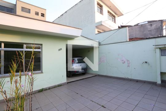Garagem de casa à venda com 1 quarto, 140m² em Cidade Patriarca, São Paulo
