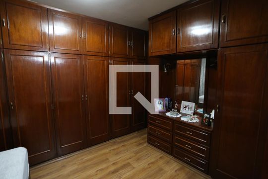 Closet de casa à venda com 1 quarto, 140m² em Cidade Patriarca, São Paulo