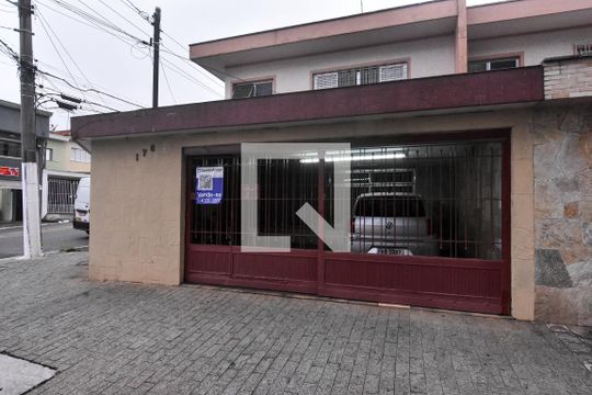 Fachada de casa à venda com 3 quartos, 164m² em Aricanduva, São Paulo
