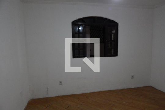 Quarto 2 de casa para alugar com 2 quartos, 98m² em Jardim de Lourdes, Embu das Artes