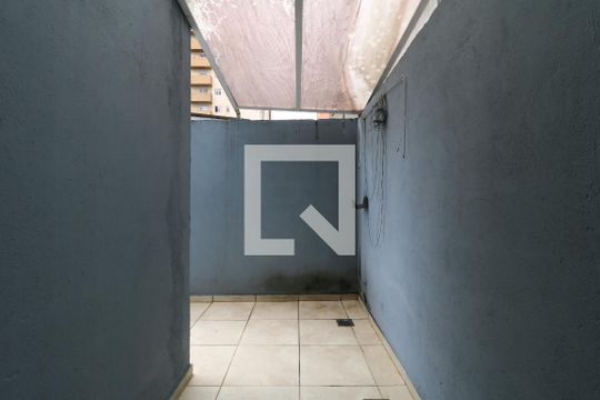 Quintal de casa de condomínio para alugar com 3 quartos, 89m² em Vila Joao Ramalho, Santo André