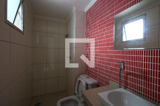 Banheiro 1 de casa de condomínio para alugar com 3 quartos, 89m² em Vila Joao Ramalho, Santo André