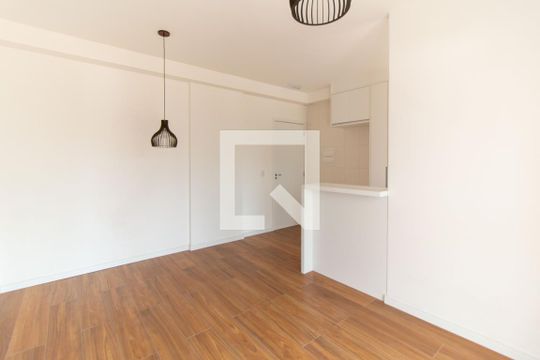 Sala de apartamento à venda com 2 quartos, 66m² em Quarta Parada, São Paulo