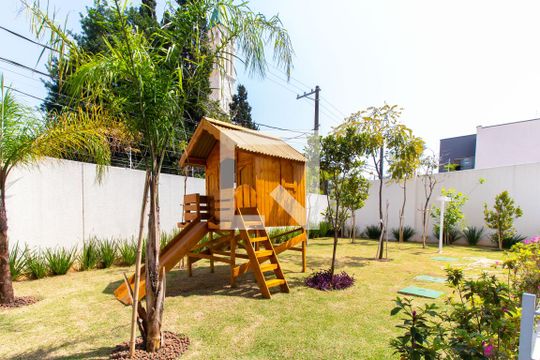 Playground de apartamento para alugar com 2 quartos, 66m² em Quarta Parada, São Paulo