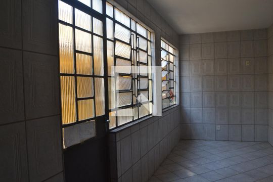 Área de Serviço de casa para alugar com 3 quartos, 1m² em Nossa Senhora de Fátima, Nilópolis