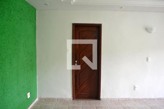 Sala de casa para alugar com 3 quartos, 1m² em Nossa Senhora de Fátima, Nilópolis