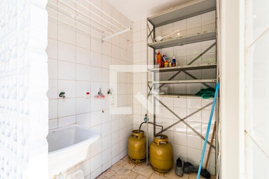 1o.Andar - Área de Serviço de casa à venda com 3 quartos, 174m² em Aclimação, São Paulo