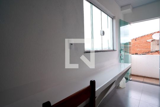 Cozinha de casa para alugar com 1 quarto, 25m² em Wanel Ville, Sorocaba