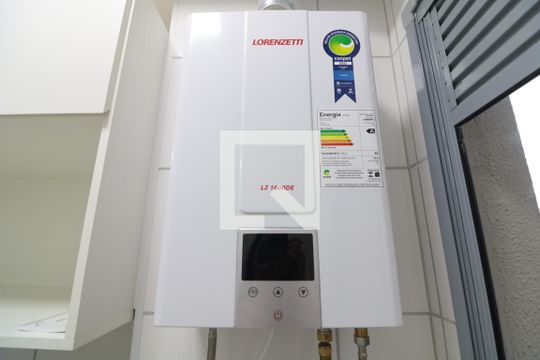 Cozinha e Área de Serviço - aquecedor  de apartamento para alugar com 1 quarto, 30m² em Mooca, São Paulo