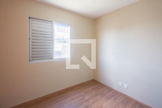 Quarto 1 de apartamento à venda com 2 quartos, 52m² em Jardim Iracema, São Paulo