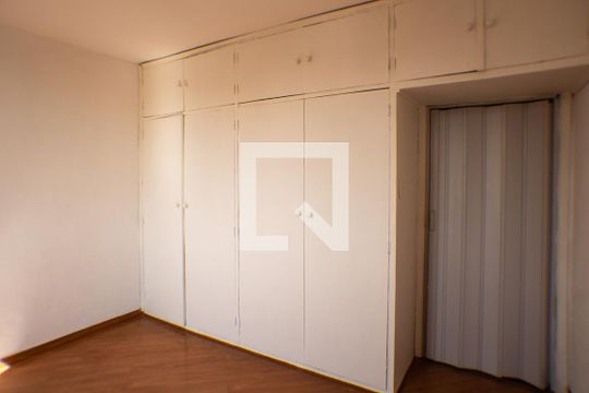 Quarto de apartamento à venda com 1 quarto, 45m² em Bosque da Saúde, São Paulo