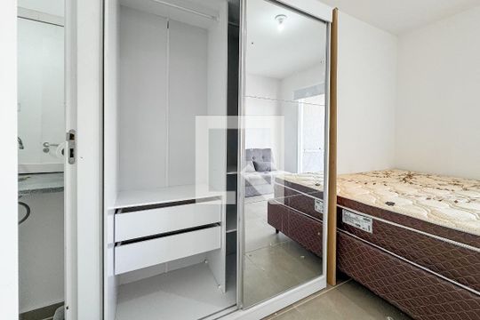 Cozinha de kitnet/studio à venda com 1 quarto, 31m² em Vila Mariana, São Paulo
