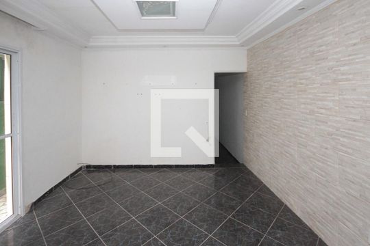 Casa à venda com 2 quartos, 70m² em Jardim Iva, São Paulo