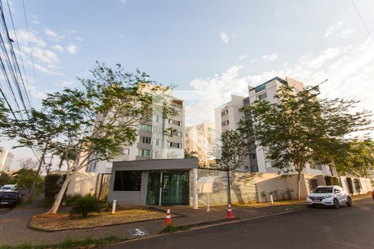 Fachada do Condominio de apartamento para alugar com 2 quartos, 110m² em Tubalina, Uberlândia