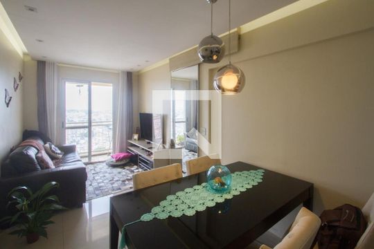 Apartamento para alugar com 2 quartos, 54m² em Parque Maria Helena, São Paulo