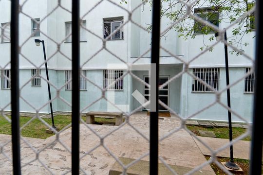 Vista da Área de Serviço de apartamento para alugar com 2 quartos, 50m² em Cidade Parque Brasília, Guarulhos