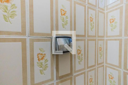 Lavabo de casa à venda com 5 quartos, 240m² em Jardim Vera Cruz, São Paulo