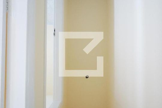 Corredor de casa à venda com 3 quartos, 130m² em Campos Elíseos, São Paulo